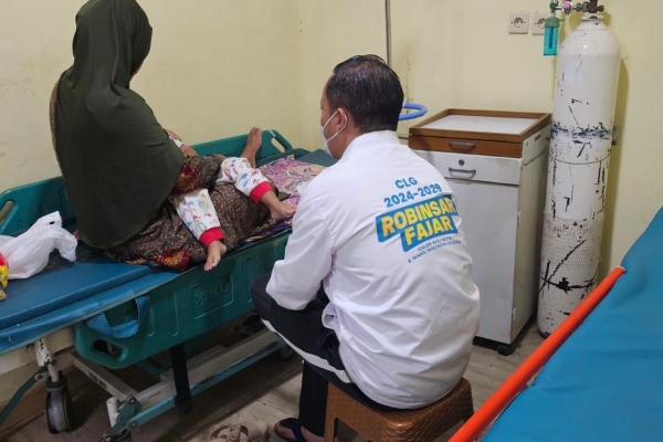 Pelayanan IGD RSUD Cilegon Dinilai Buruk, Orang Tua Pasien Akan Laporkan Ke Kementrian 